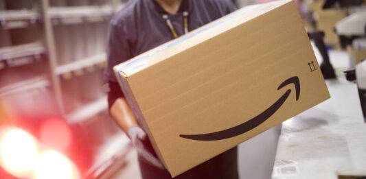 Amazon è pazza: il nuovo elenco segreto shock regala merce quasi gratis
