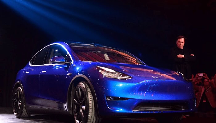 Il miliardario Elon Musk definisce i soldi “parte di un database”