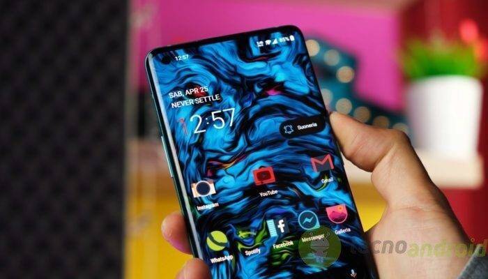 OnePlus-8-Pro-13-700x400-oxygen-os-beta-aggiornamento