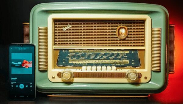 radio-fm-smartphone