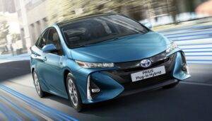 auto elettriche per il CEO di Toyota sono sopravvalutate