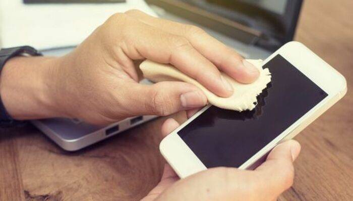 smartphone coronavirus 2