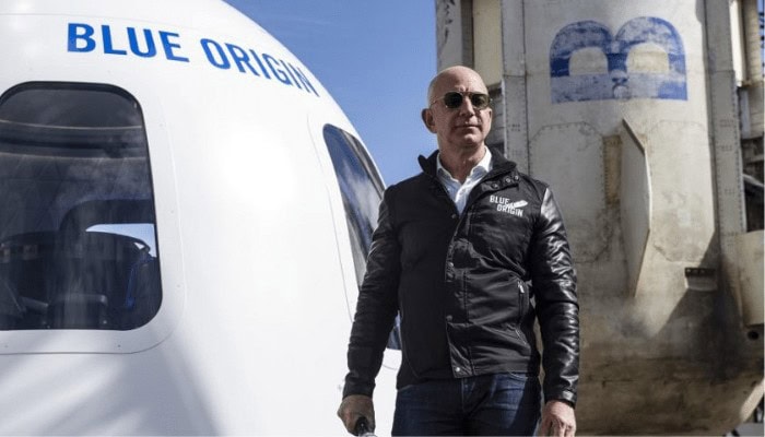 Spazio: Blue Origin potrebbe portare la prima donna sulla Luna