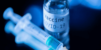 Coronavirus: secondo la consigliera municipale il vaccino comanderà l'uomo