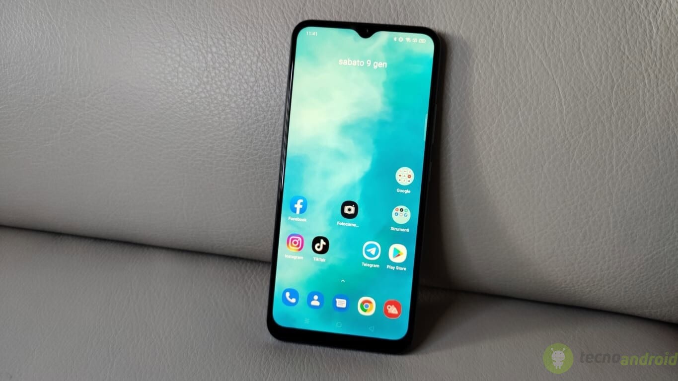 Realme 7i (1)