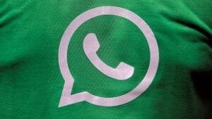 WhatsApp: truffa ruba-account in giro, così potete perdere la vostra identità