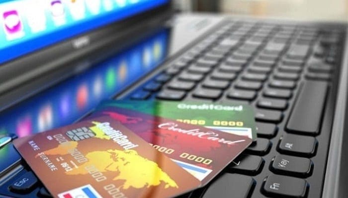Acquisti online, quale carta di credito è la più sicura al momento ?
