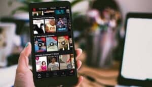 netflix-hd-rog-phone-asus-problemi-streaming-bug-download