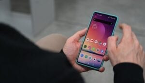 oneplus-8-aggiornamento-oxygen-os-smartphone-android-download