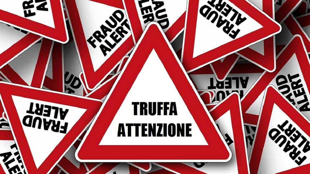 Telefonia: ecco la nuova truffa dei finti operatori di Vodafone e Tim