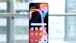 xiaomi-mi-11-rumore-cover-strano-problemi-android-software-acquistare-download