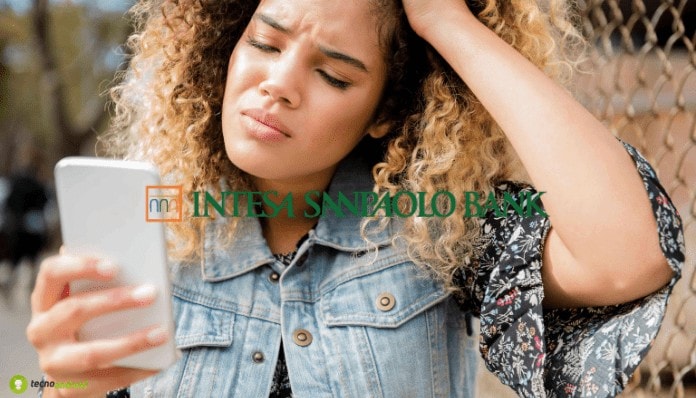 Intesa Sanpaolo: un finto SMS mette in ginocchio diversi correntisti