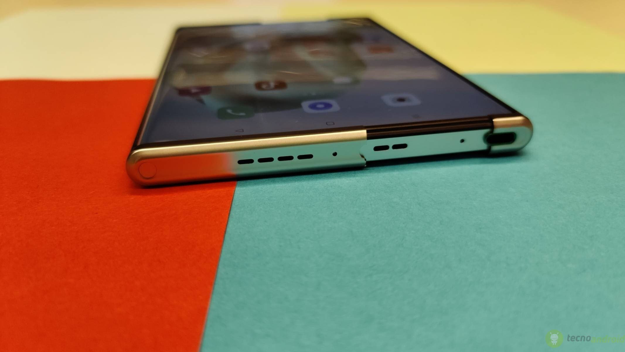 Oppo X 2021 (22)