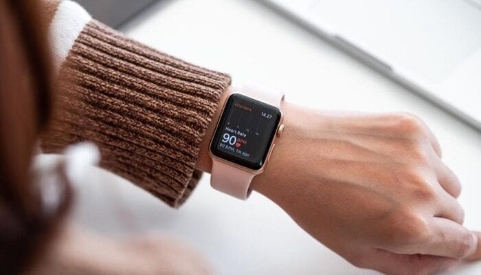 apple-watch-se-aggiornamento-novitá-riparazioni-gratuite-bug-problema-carica