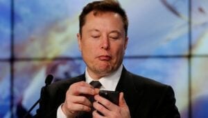 elon-musk-invito-putin-clubhouse