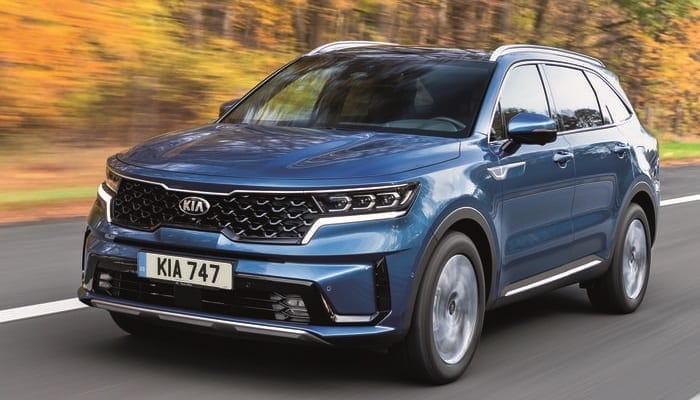 Kia Sorento PHEV: ibrida plug-in a sette posti a partire da 49.650 euro