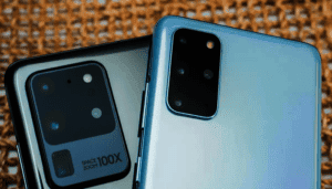 samsung-smartphone-fotocamera-rotante-android-device