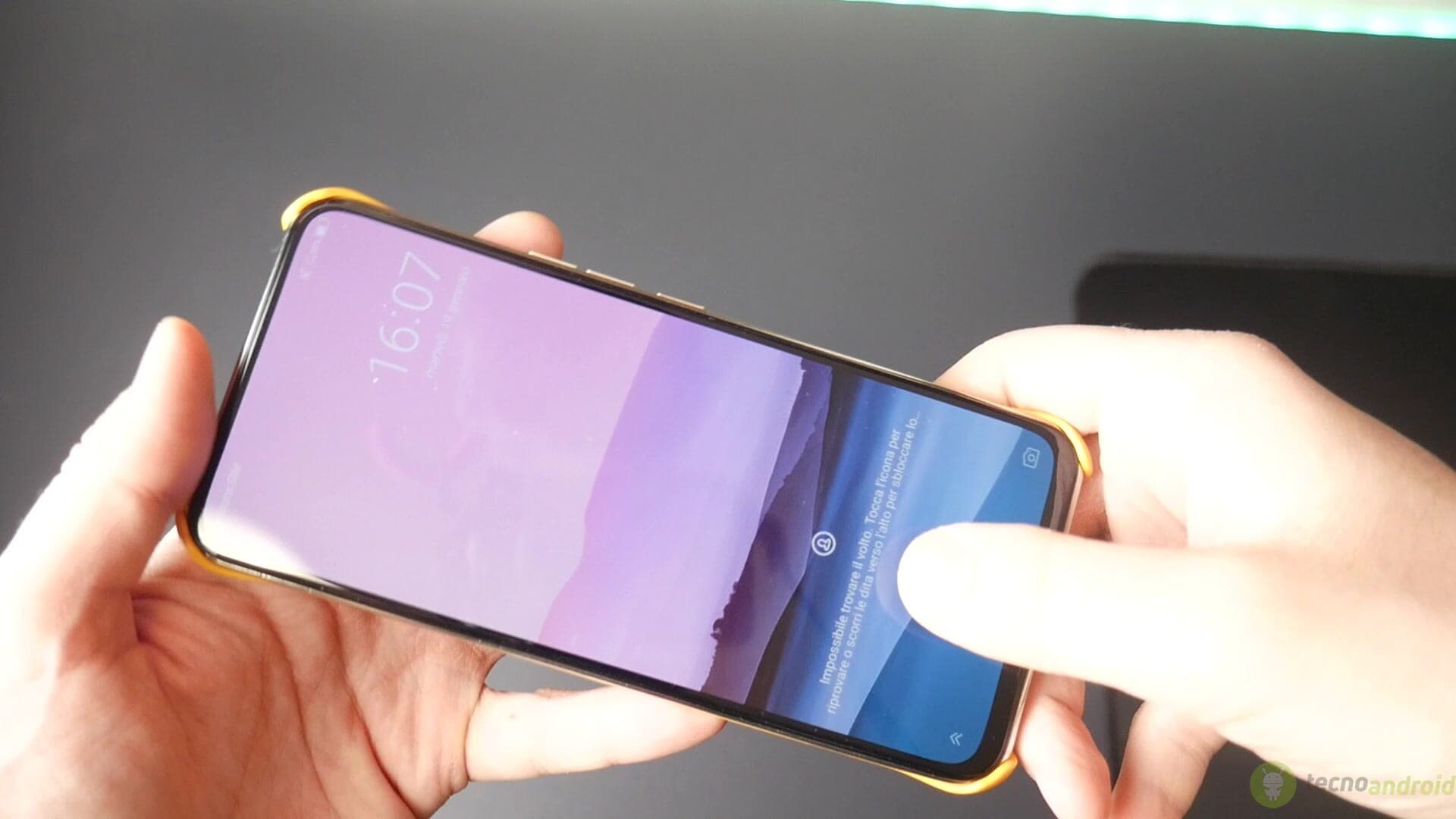 zte axon (1)