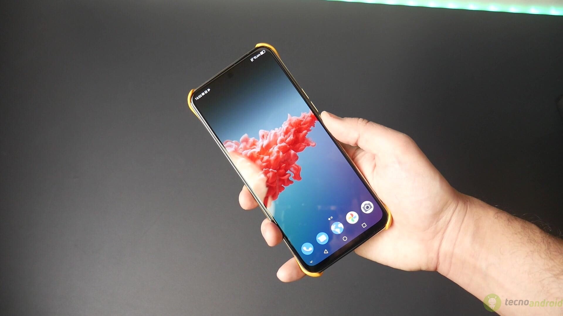 zte axon (23)