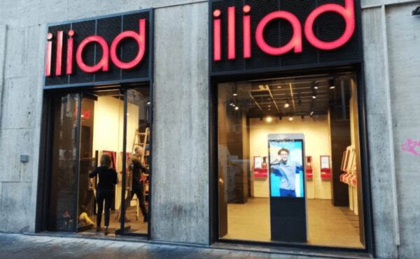 Iliad: 7 milioni di utenti e una promo da 100 giga per continuare a vincere