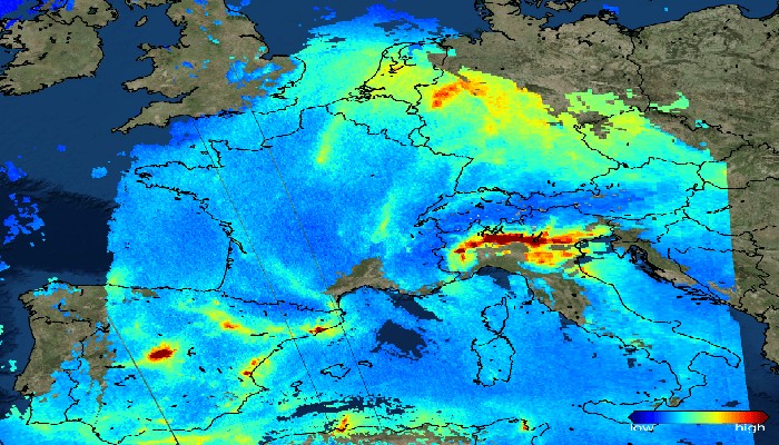 Nord Italia sotto una nube di biossido di azoto: ecco le immagini dallo spazio