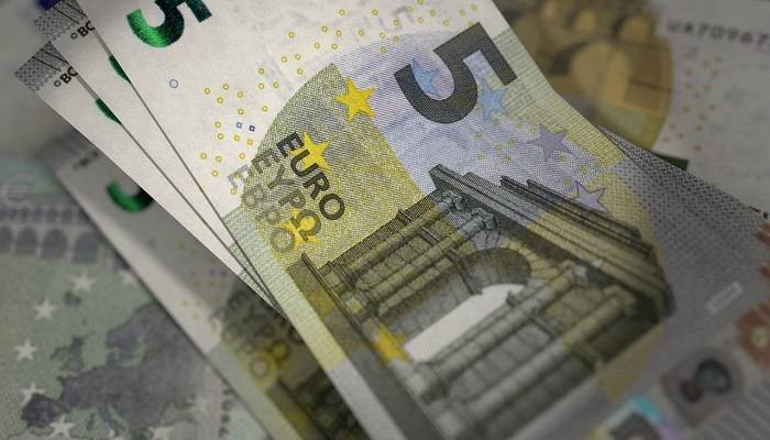 banconote 5 euro 5000