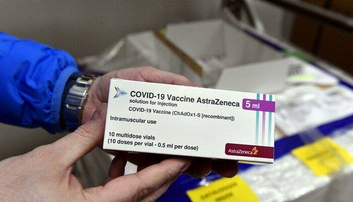covid AstraZeneca vaccino bloccato in Italia