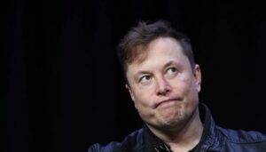 elon-musk-perde-miliardi-dollari-tesla