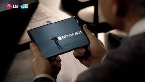 lg-rollable-phone-smartphone-android-11-piano-europa