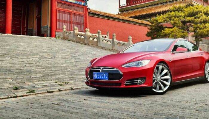 tesla