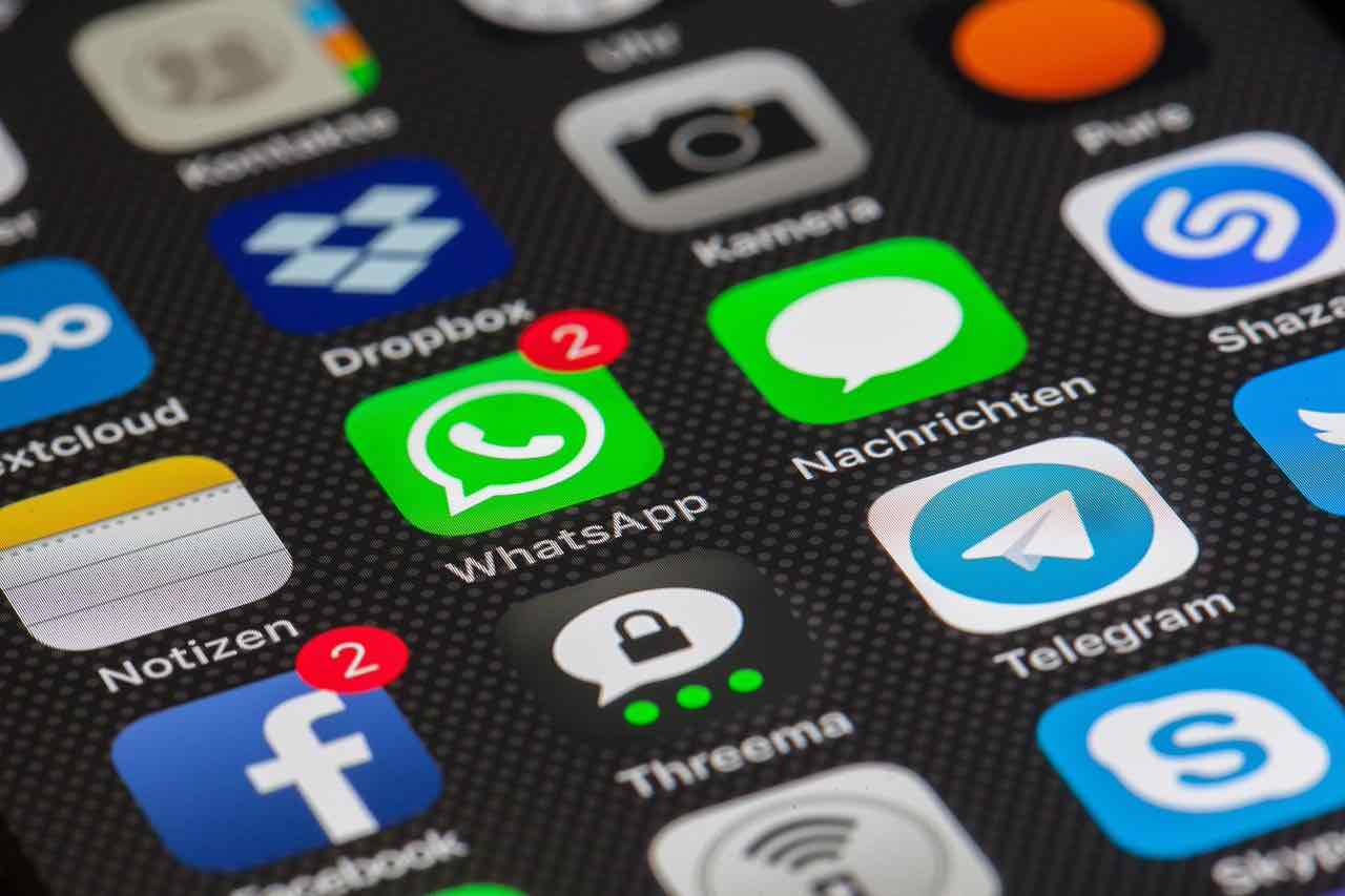 WhatsApp: sicurezza ampliata con l’aggiornamento sui backup