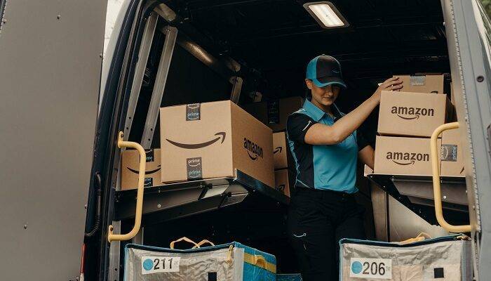 amazon-scuse-trattamento-lavoratori