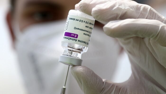 astrazeneca-effetti-collaterali-regno-unito