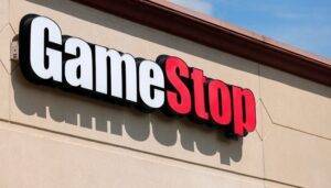 gamestop-evolve-cerca-nuovo-ceo