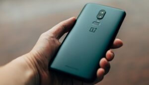 oneplus-6-6t-aggiornamento-android-11-ufficile