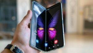 samsung-galaxy-fold-schermo-piccolo