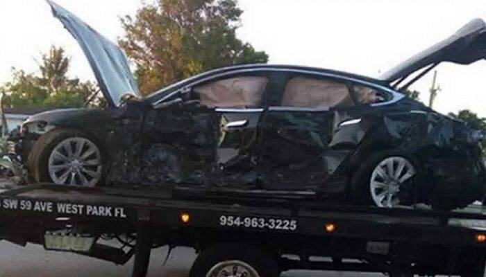tesla-incidente-model-s-schianto
