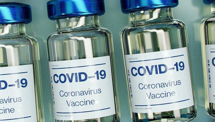 vaccini-astrazeneca-mischiare-vaccini-diversi