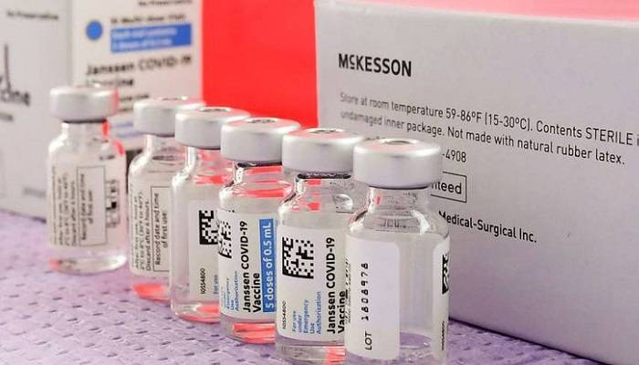Vaccino Johnson & Johnson: è monodose, ma potrebbe servire un richiamo