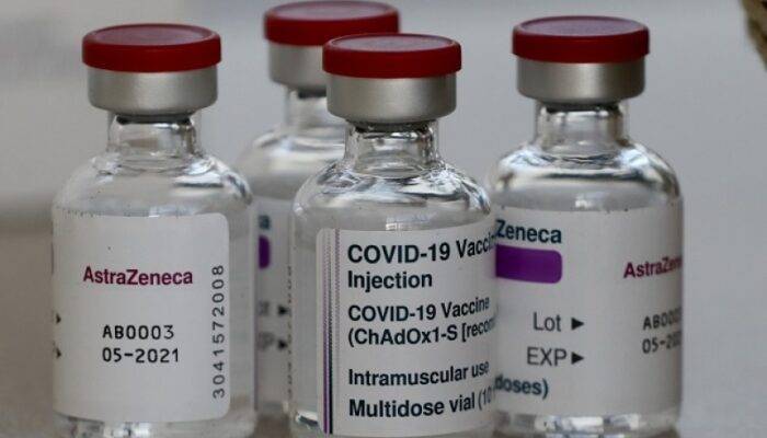 Pfizer e AstraZeneca: ecco la verità sugli effetti collaterali