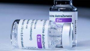 5-effetti-collaterali-vaccino-astrazeneca-comuni