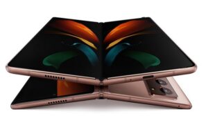 Samsung, Galaxy Z Fold 2, One UI 3.0, Android 11, foldable, smartphone pieghevole