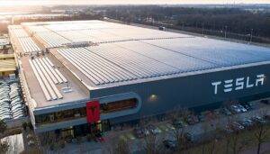 Tesla, Gigafactory, Giga Berlin, Elon Musk, Taranto, Italia, Motor Valley
