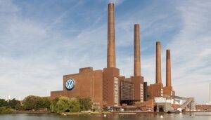 Volkswagen, crisi dei chip, Peugeot, Ford, Hyundai, General Motors, Elon Musk, Tesla