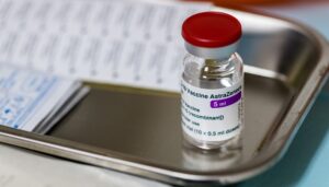 astrazeneca-dati-aifa-effetti-collaterali