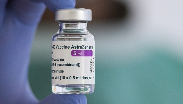 astrazeneca-rischi-reazioni-efficacia-seconda-dose