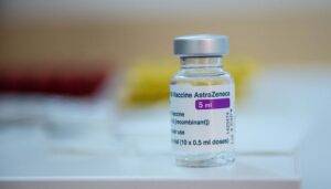 astrazeneca-spiegazione-effetto-collaterale-trombi