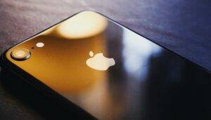 iphone-pieghevole-apple-presentazione