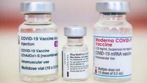 pfizer-astrazeneca-opinione-vaccini-italia
