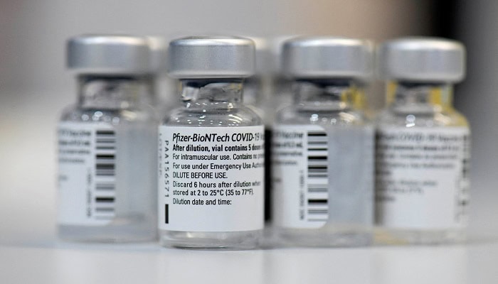 Vaccino Pfizer: allo studio un possibile effetto collaterale sul cuore